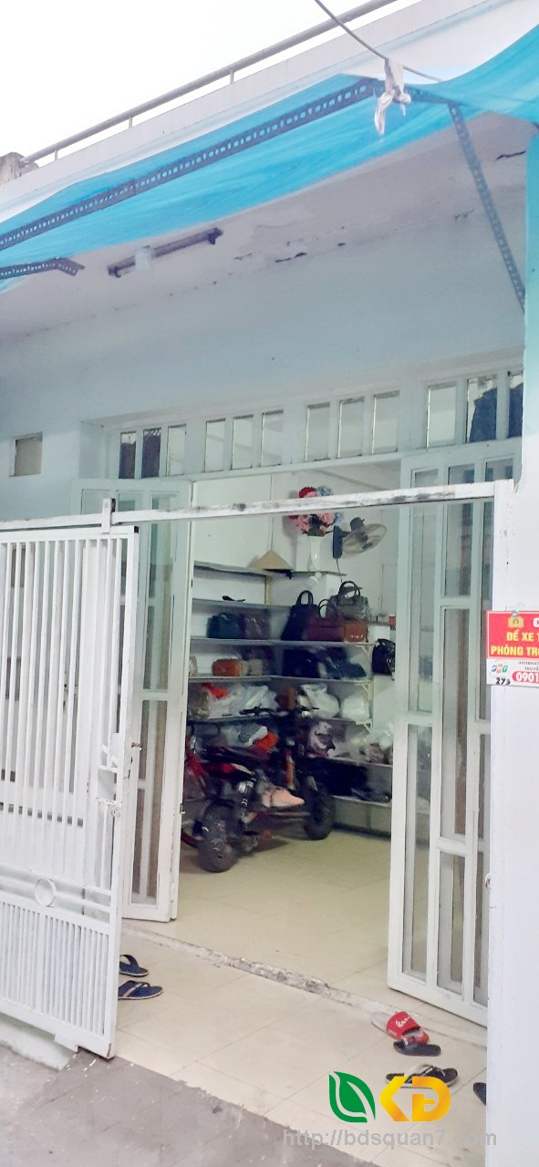 Bán nhà cấp 4 (nở hậu) hẻm xe hơi 270 Huỳnh Tấn Phát Quận 7